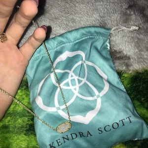 Kendra Scott Necklace